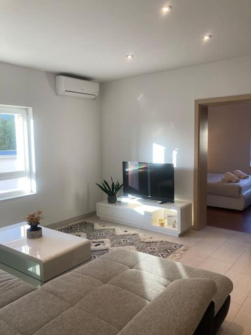 Central City Nest - Sandra&David Zadar Bagian luar foto