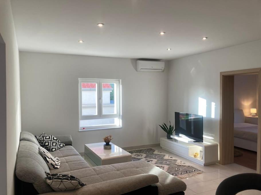 Central City Nest - Sandra&David Zadar Bagian luar foto
